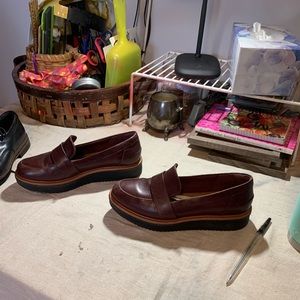 Women’s size 6 Clark’s Shoes